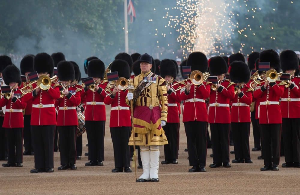 Beating Retreat, torna a Londra la spettacolare cerimonia militare