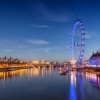 Una suggestiva immagine del London Eye, la ruota panoramica di Londra