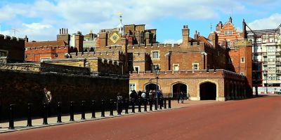 St James's Palace Londra