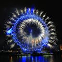 London Eye con i fuochi d'artificio di Capodanno