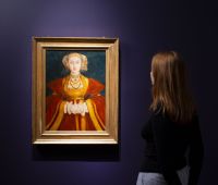 Six Lives: The Stories of Henry VIII’s Queens, Installation Views © David Parry